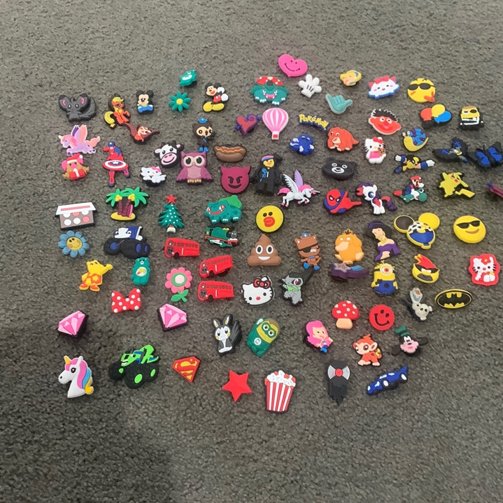 80+ Crocs (copies) Gibbets